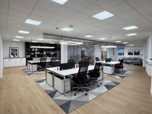 Bürofläche zur Miete 3.400 € 5 Zimmer 296 m² Bürofläche Kalk Köln 51103