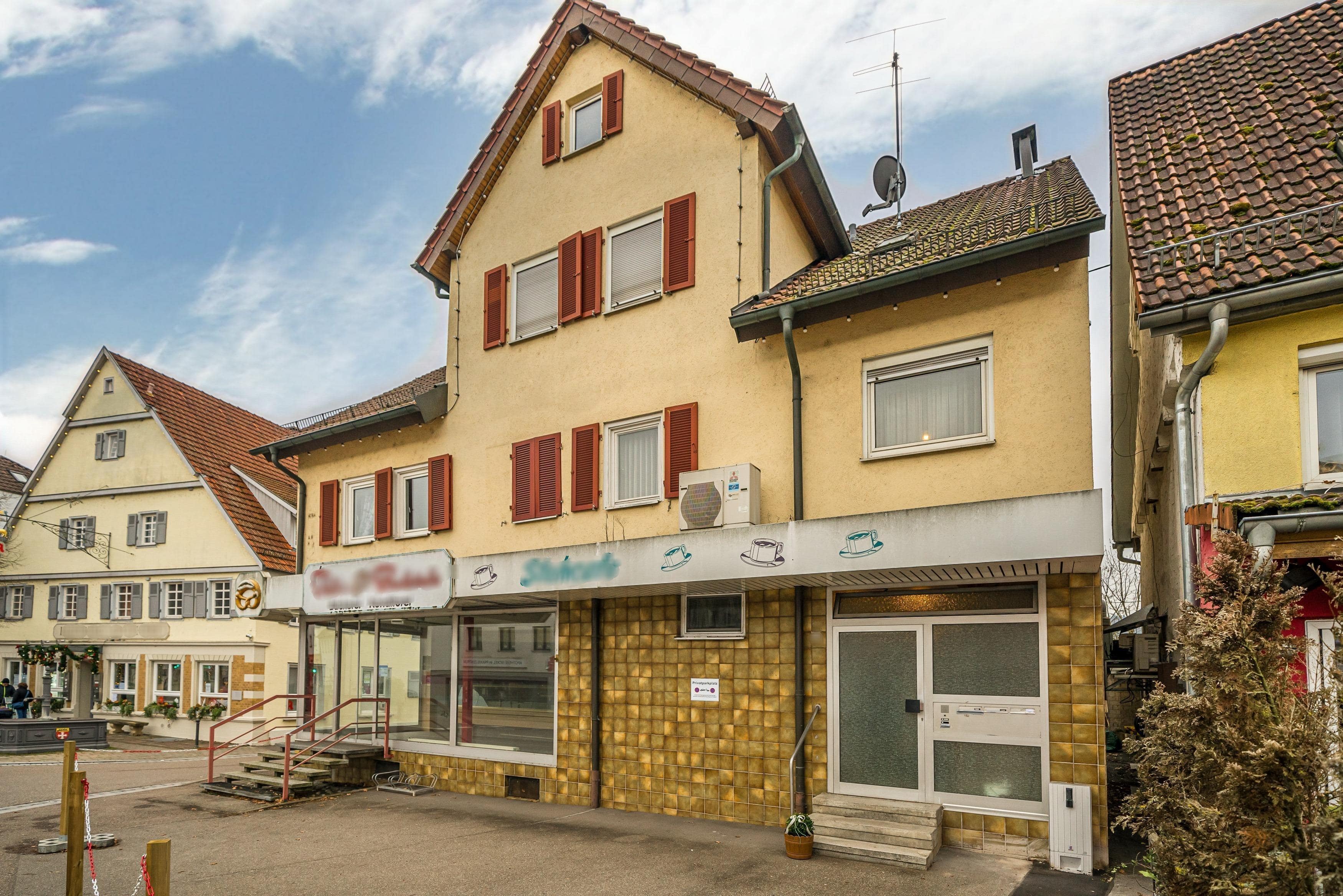 Mehrfamilienhaus zum Kauf 780.000 € 15 Zimmer 239 m²<br/>Wohnfläche 412 m²<br/>Grundstück Plüderhausen Plüderhausen 73655