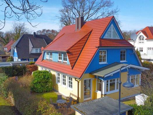 Doppelhaushälfte zum Kauf 549.000 € 5 Zimmer 90 m² 205 m² Grundstück Prerow 18375