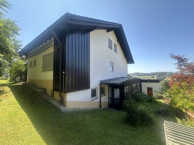 Einfamilienhaus zum Kauf 350.000 € 11 Zimmer 300 m² 1.183 m² Grundstück Lichteneck Grafenau 94481