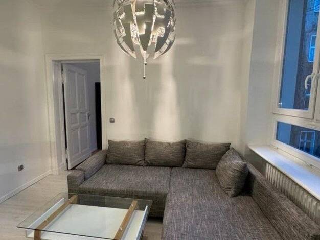 Wohnung zur Miete 650 € 1,5 Zimmer 40 m² 2. Geschoss Stadtmitte Düsseldorf 40210