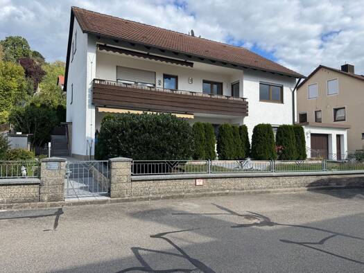 Mehrfamilienhaus zum Kauf provisionsfrei 400.000 € 6 Zimmer 160 m² 512 m² Grundstück Lehrberg Lehrberg 91611
