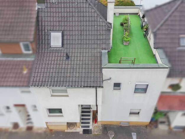 Reihenmittelhaus zum Kauf 299.000 € 4 Zimmer 120 m² 67 m² Grundstück Lauffen am Neckar 74348