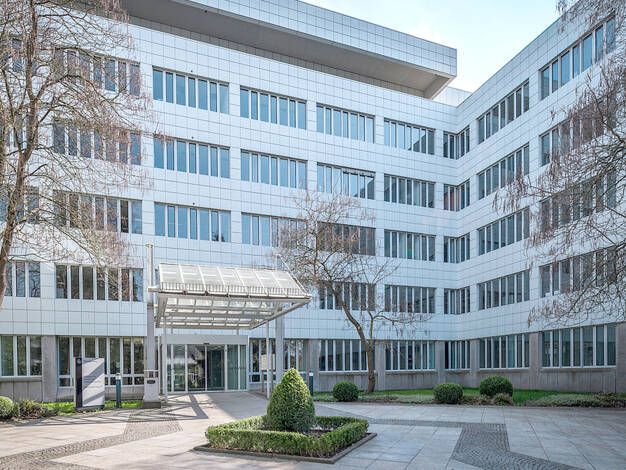 Bürofläche zur Miete provisionsfrei 11,50 € 11.745 m² Bürofläche teilbar ab 2.220 m² Dagersheim Böblingen 71034
