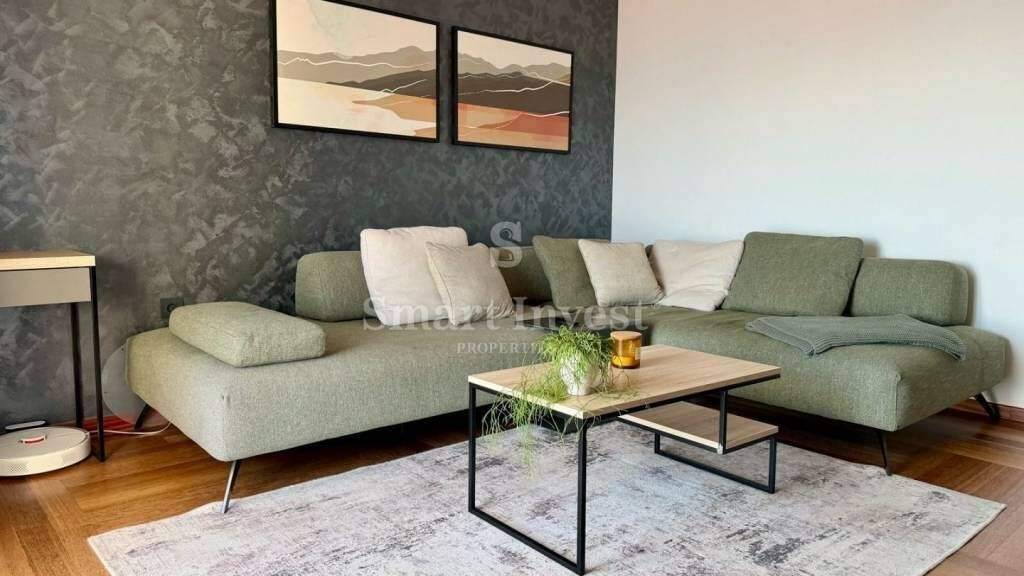 Wohnung zur Miete 1.300 € 2 Zimmer 55 m² 2. Geschoss Centar
