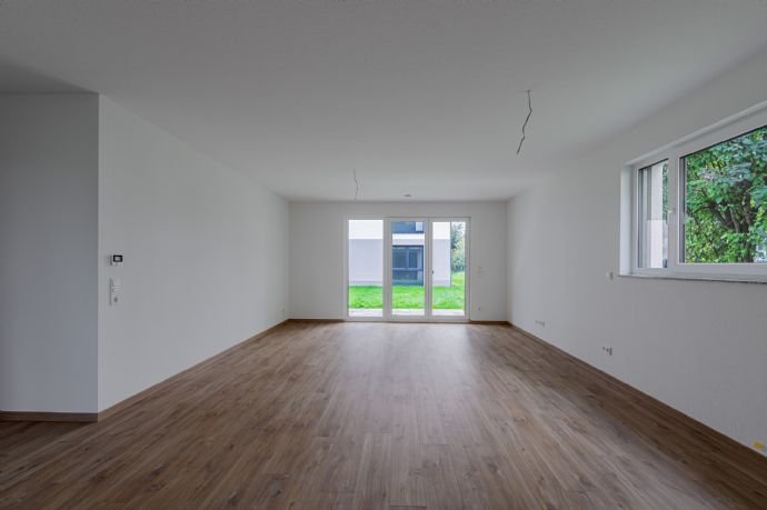 Terrassenwohnung zur Miete 1.410 € 4 Zimmer 109 m²<br/>Wohnfläche EG<br/>Geschoss 01.04.2025<br/>Verfügbarkeit Gelnhäuser Straße 66 Langenselbold 63505