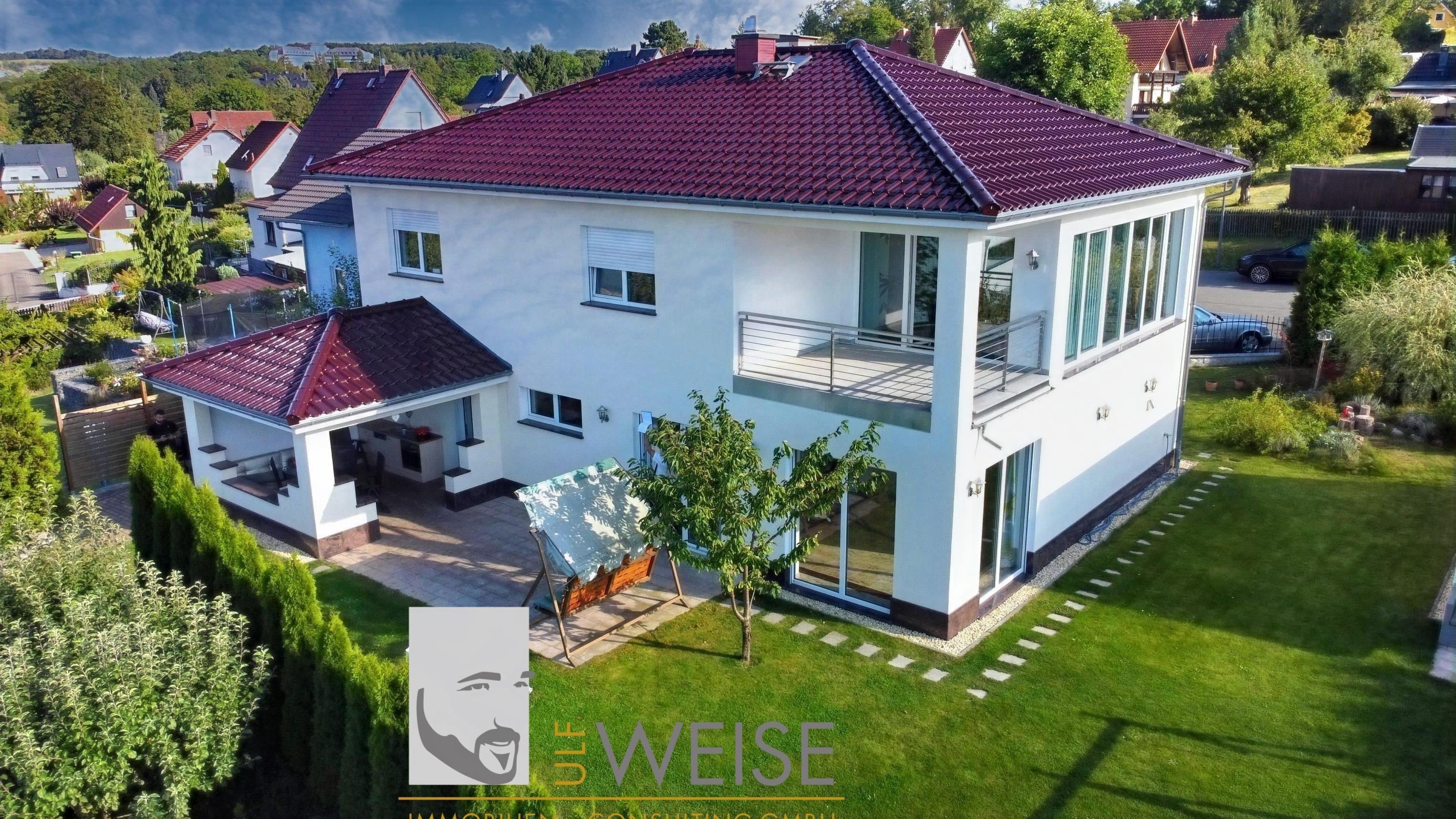 Einfamilienhaus zum Kauf 815.000 € 7 Zimmer 190,3 m²<br/>Wohnfläche 982 m²<br/>Grundstück 01.01.2025<br/>Verfügbarkeit Saalfeld Saalfeld 07318