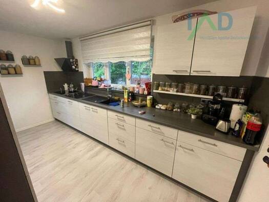 Mehrfamilienhaus zum Kauf 845.000 € 13 Zimmer 340 m² 896 m² Grundstück Mainburg 84048