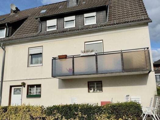 Haus zum Kauf 185.000 € 6 Zimmer 110 m² 1.100 m² Grundstück frei ab sofort Wattenbach Söhrewald 34320