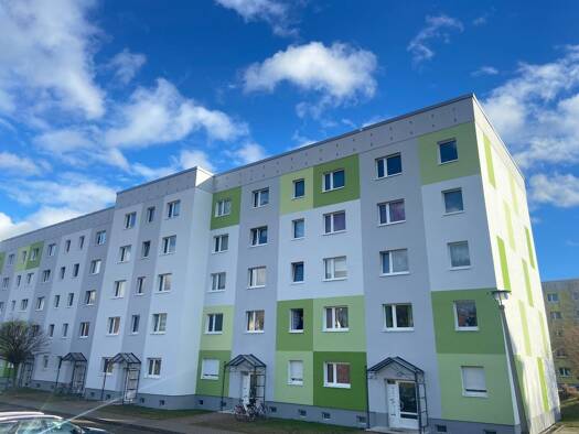Wohnung zur Miete 322 € 3 Zimmer 59,2 m² 4. Geschoss Turnvater-Jahn-Straße 21 Stadtilm 99326