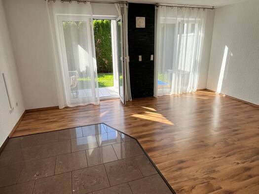 Terrassenwohnung zur Miete 900 € 2 Zimmer 54 m² frei ab sofort Ailingen Friedrichshafen 88048