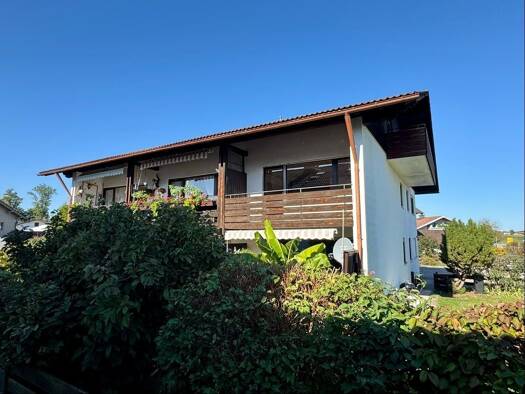 Wohnung zum Kauf 229.000 € 3 Zimmer 76 m² 1. Geschoss Traunwalchen Traunreut 83374