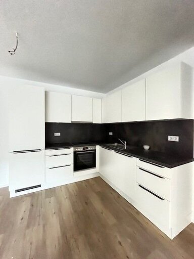 Wohnung zur Miete 1.806 € 3 Zimmer 98,9 m² EG frei ab sofort Lange Straße 65 Innenstadt Fürth 90762