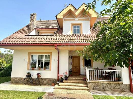 Villa zum Kauf 348.000 € 4 Zimmer 327 m² 1.500 m² Grundstück Santovenia de la Valdoncina 24391