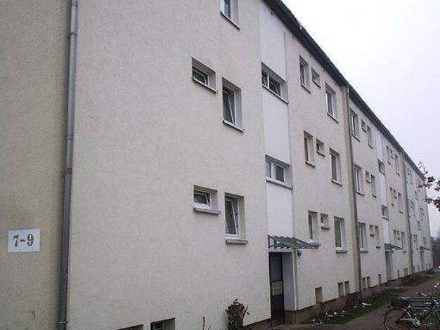 Wohnung zur Miete 657 € 4 Zimmer 68,8 m² 2. Geschoss frei ab 21.11.2025 Dammerbergstraße 8 Hemelingen Bremen 28309