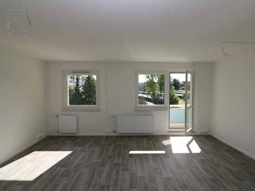 Wohnung zur Miete 439 € 3 Zimmer 68,3 m² 2. Geschoss Karl-Kegel-Straße 10b Freiberg 09599