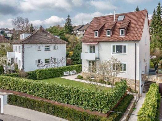 Einfamilienhaus zur Miete 4.200 € 7 Zimmer 254 m² 600 m² Grundstück Botnang Stuttgart 70195