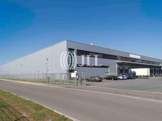 Lagerhalle zur Miete provisionsfrei 4,50 € 15.332 m² Lagerfläche teilbar ab 1.125 m² Spandau Berlin 13591