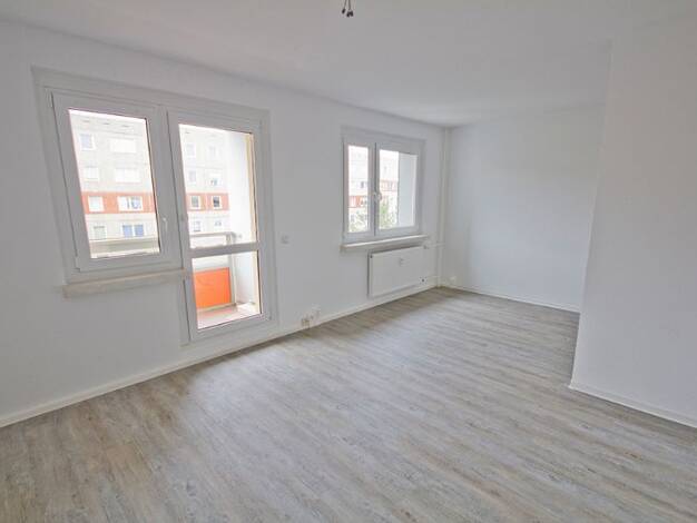 Wohnung zur Miete 305 € 3 Zimmer 56,2 m² 4. Geschoss frei ab 01.10.2026 Fischerstecherstraße 13 Heide Nord Halle (Saale) 06120