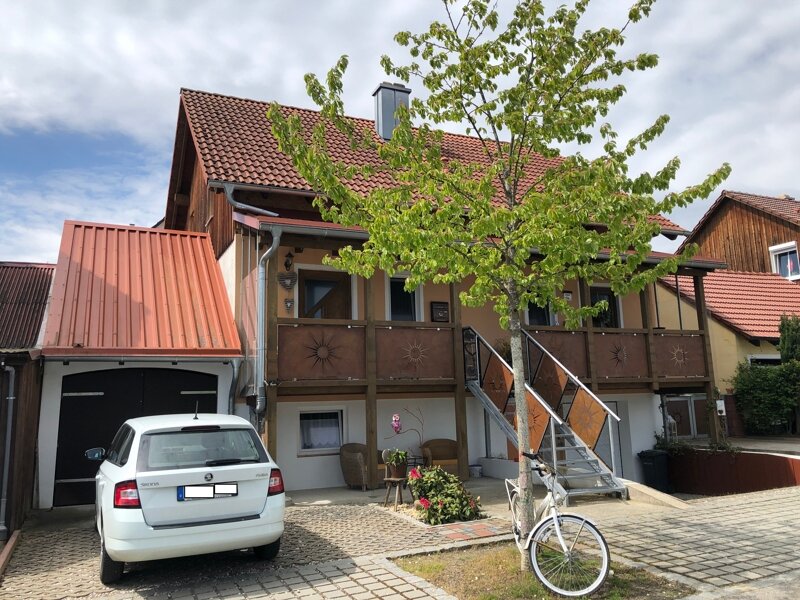 Einfamilienhaus zum Kauf 399.999 € 6 Zimmer 170 m²<br/>Wohnfläche 374 m²<br/>Grundstück Bodenwöhr Bodenwöhr 92439