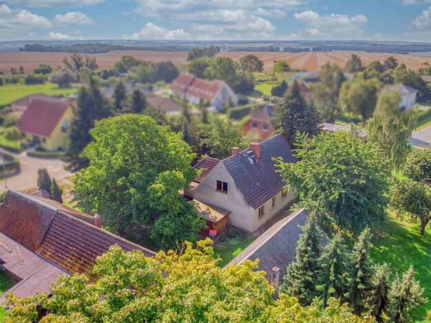 Einfamilienhaus zum Kauf 145.000 € 4 Zimmer 130,3 m² 2.900,3 m² Grundstück Bienenweg 39 Neuenkirchen Neuenkirchen 17039