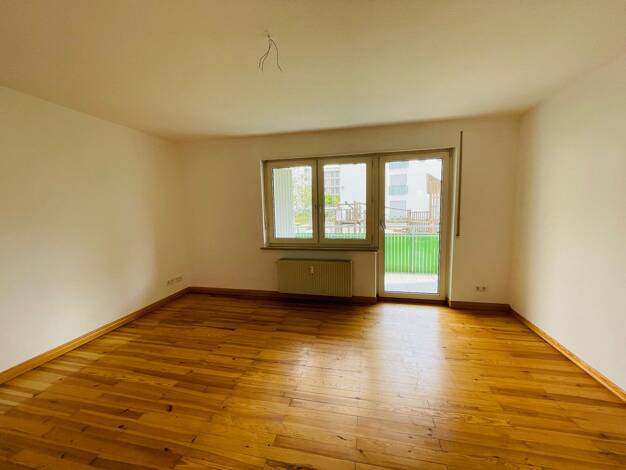 Wohnung zur Miete 544 € 2 Zimmer 61,4 m² EG frei ab sofort Jaminstr. 3 Erlangen-Süd Erlangen 91052