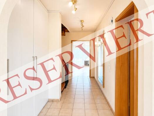 Reihenmittelhaus zum Kauf 349.000 € 5 Zimmer 105 m² 207 m² Grundstück Neuhofen 67141