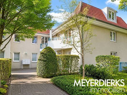 Wohnung zur Miete 1.049 € 3 Zimmer 93,5 m² frei ab 01.11.2026 Osternburg Oldenburg 26135
