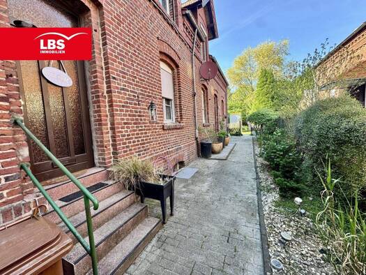 Doppelhaushälfte zum Kauf 225.000 € 8 Zimmer 116 m² 1 m² Grundstück Alt-Rentfort Gladbeck 45966