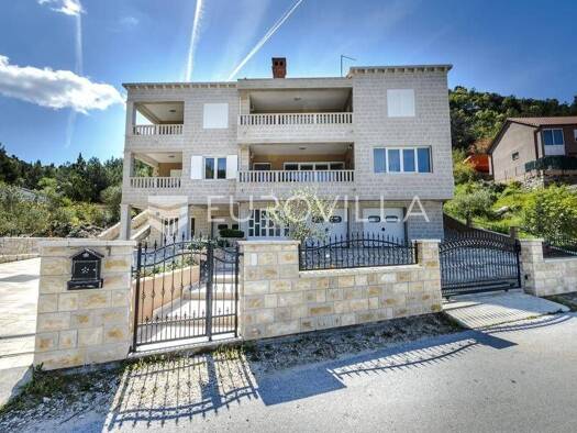 Wohnung zum Kauf 500.000 € 2 Zimmer 227 m² 1. Geschoss Blace Slivno