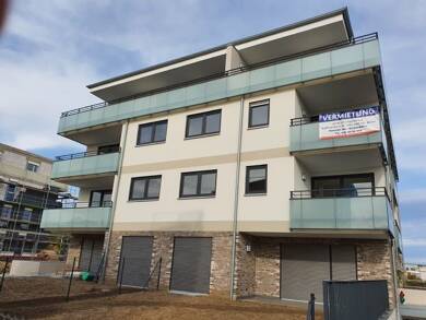 Penthouse zur Miete 1.090 € 2 Zimmer 92 m² Dachgeschoss, 3. Geschoss frei ab sofort Offenbach am Main 63073