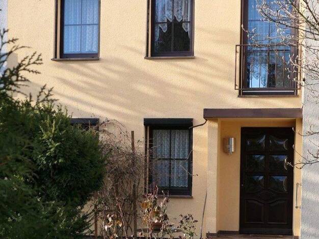 Reihenmittelhaus zum Kauf provisionsfrei 319.000 € 5 Zimmer 138 m² 254 m² Grundstück Gottfried-Keller-Siedlung Halle 06118