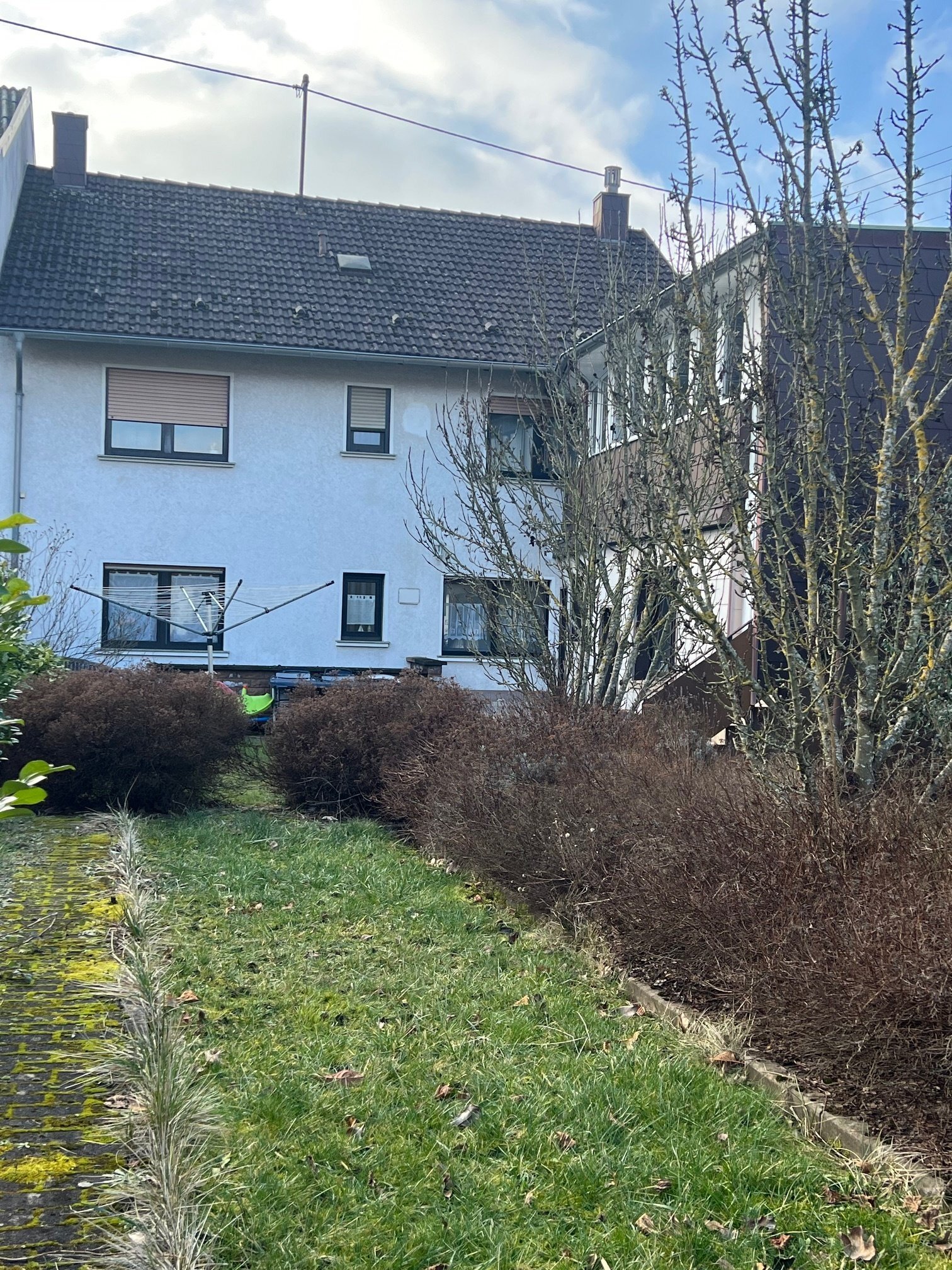 Mehrfamilienhaus zum Kauf 279.000 € 6 Zimmer 180 m²<br/>Wohnfläche 800 m²<br/>Grundstück Püttlingen Püttlingen 66346