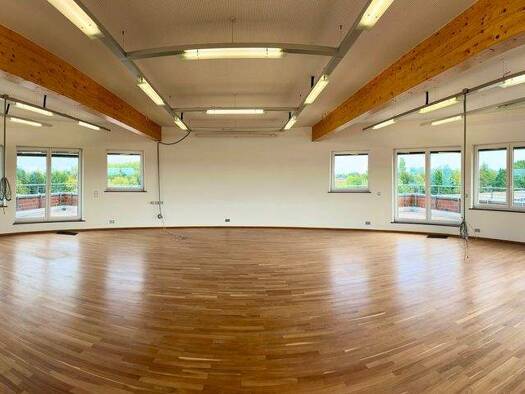 Bürofläche zur Miete provisionsfrei 8,50 € 1 Zimmer 150 m² Bürofläche Lehesterdeich Bremen 28357