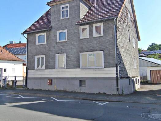 Haus zum Kauf 39.000 € 7 Zimmer 395 m² Grundstück frei ab sofort Neukirchen Neukirchen 34626