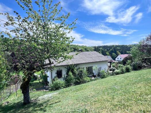 Mehrfamilienhaus zum Kauf 399.000 € 6 Zimmer 207 m² 1.169 m² Grundstück Saxberg Sinzing 93161