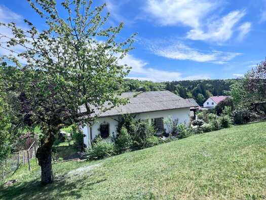 Mehrfamilienhaus zum Kauf 399.000 € 6 Zimmer 207 m² 1.169 m² Grundstück Saxberg Sinzing 93161