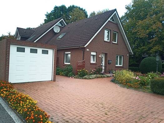 Einfamilienhaus zum Kauf 469.000 € 7 Zimmer 235 m² 1.099 m² Grundstück frei ab sofort Flachsmeer Westoverledingen 26810