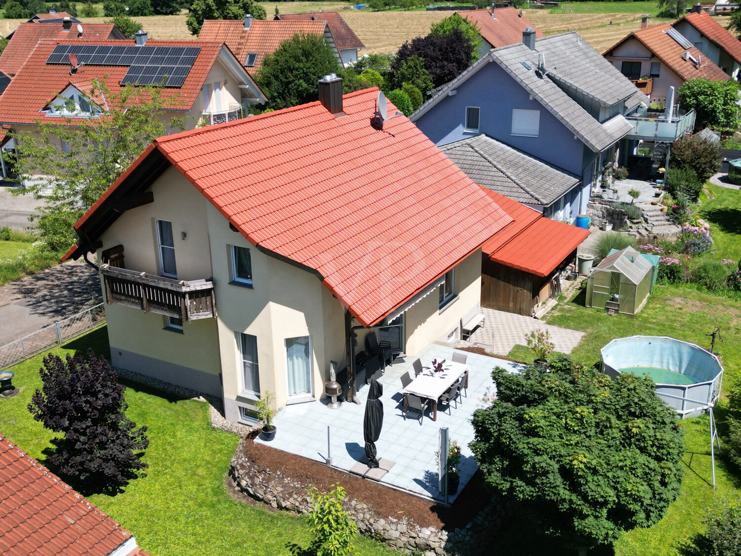 Einfamilienhaus zum Kauf 599.000 € 4,5 Zimmer 130 m²<br/>Wohnfläche 616 m²<br/>Grundstück Königswiesen Neuried 77743