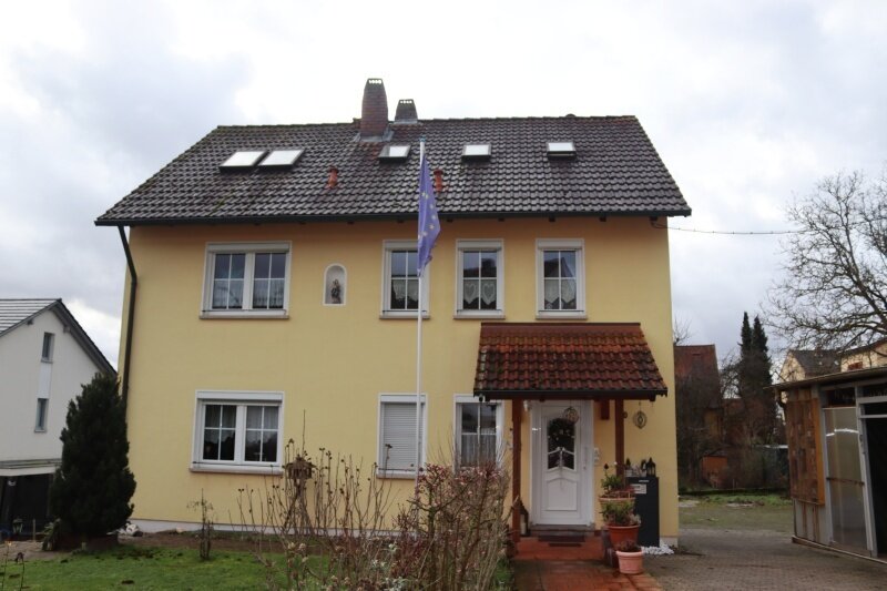 Mehrfamilienhaus zum Kauf 699.500 € 4 Zimmer 120 m²<br/>Wohnfläche 1.082 m²<br/>Grundstück Wildensorg Bamberg 96049