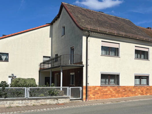 Mehrfamilienhaus zum Kauf 259.000 € 9 Zimmer 238,8 m² 572 m² Grundstück Hagenbach Pretzfeld / Hagenbach 91362