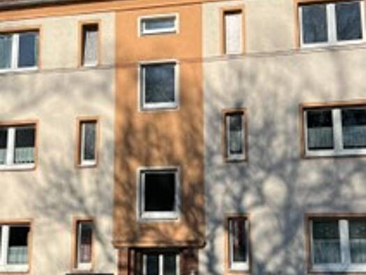 Mehrfamilienhaus zum Kauf als Kapitalanlage geeignet 260.000 € 12 Zimmer 268 m² 337 m² Grundstück Naumburg Naumburg (Saale) 06618