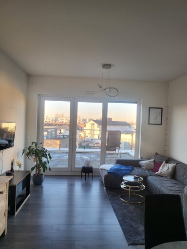 Wohnung zur Miete 740 € 2 Zimmer 68 m² 3. Geschoss Kölnerstraße Innenstadt Frechen 50226