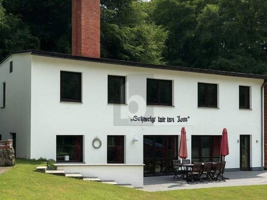 Einfamilienhaus zum Kauf 450.000 € 8 Zimmer 240 m² 2.000 m² Grundstück Bad Stuer Stuer 17209