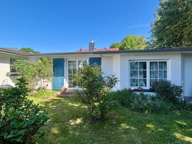 Einfamilienhaus zum Kauf 440.000 € 2 Zimmer 75 m² 495 m² Grundstück Zingst Zingst 18374