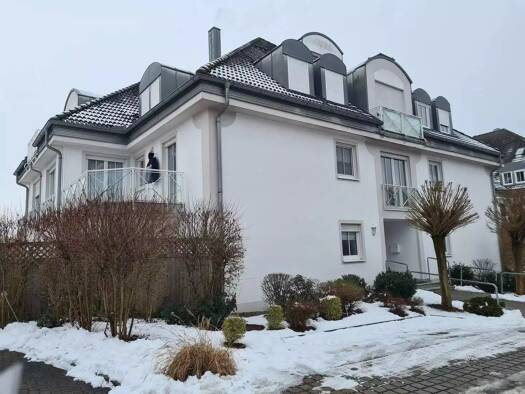 Wohnung zur Miete 940 € 3 Zimmer 84,5 m² Geschoss -1/3 frei ab 01.05.2026 Abensberg 93326