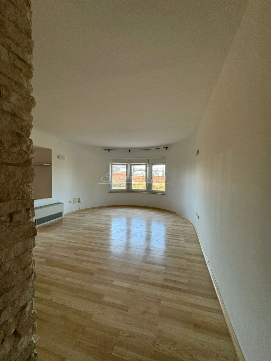 Wohnung zur Miete 2.500 € 3 Zimmer 114 m²<br/>Wohnfläche Split