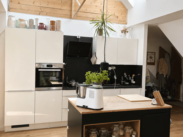 Wohnung zur Miete 1.525 € 3 Zimmer 110,9 m² 1. Geschoss frei ab 01.11.2026 Hohenkammer 85411