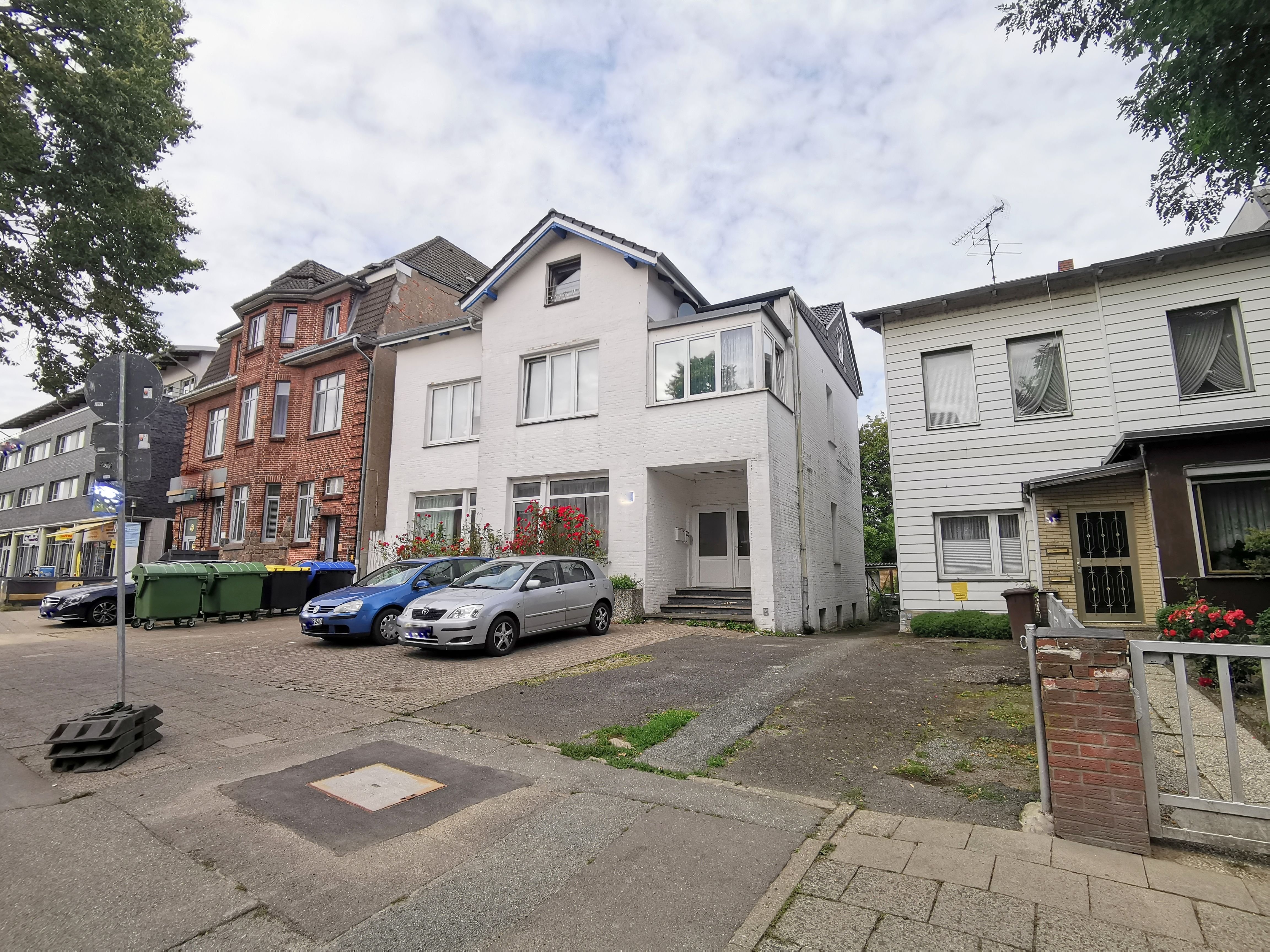 Mehrfamilienhaus zum Kauf als Kapitalanlage geeignet 540.000 € 300 m²<br/>Wohnfläche 881 m²<br/>Grundstück Holstentor - Nord Lübeck 23554