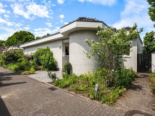 Terrassenwohnung zum Kauf 649.000 € 4 Zimmer 131,9 m² Poppenbüttel Hamburg 22399